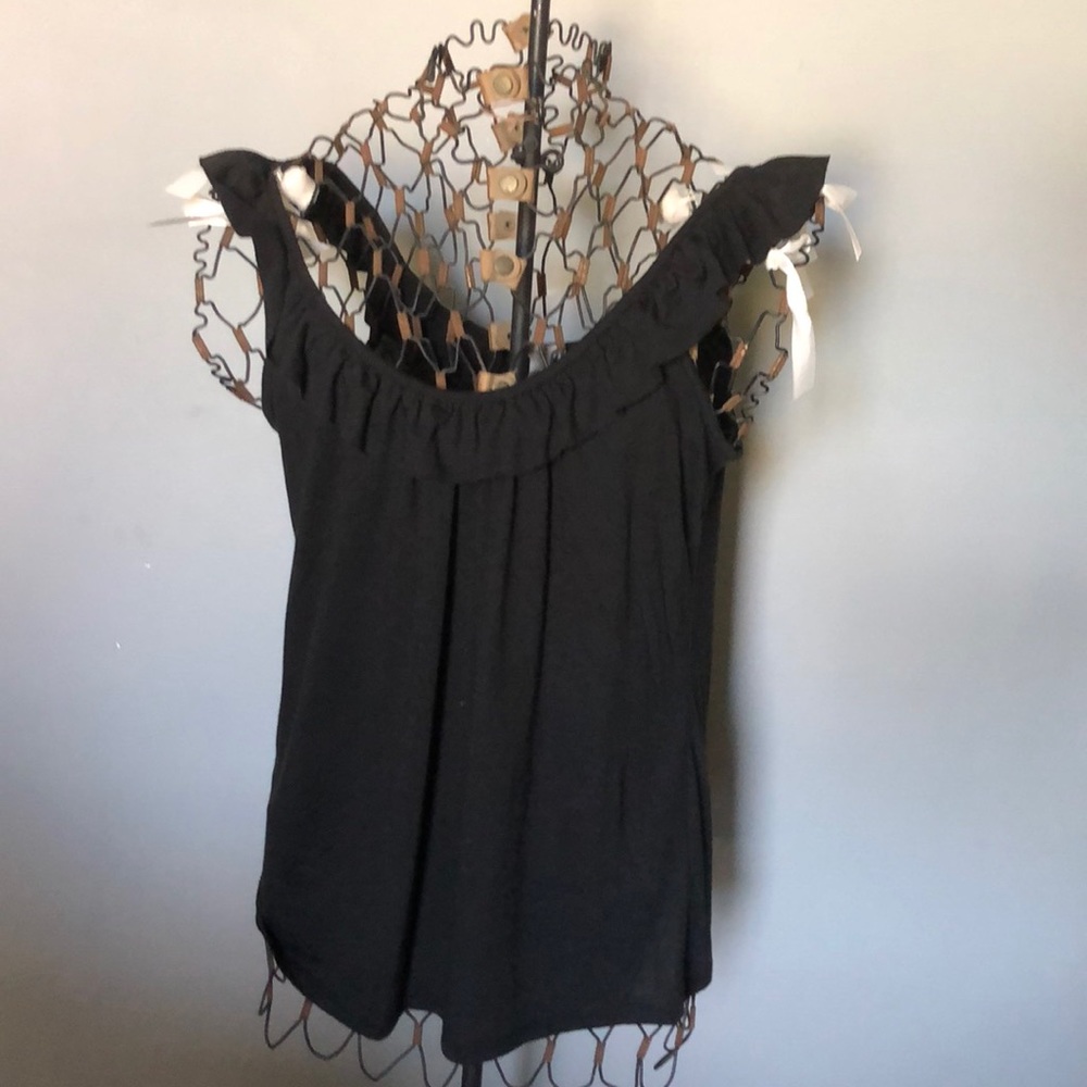 Old Navy black ruffled shirt